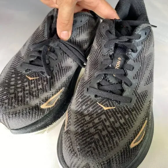 Hoka One One Clifton 9 Womens Black Rose Gold Athletic Running Shoes - Picture 2 of 4